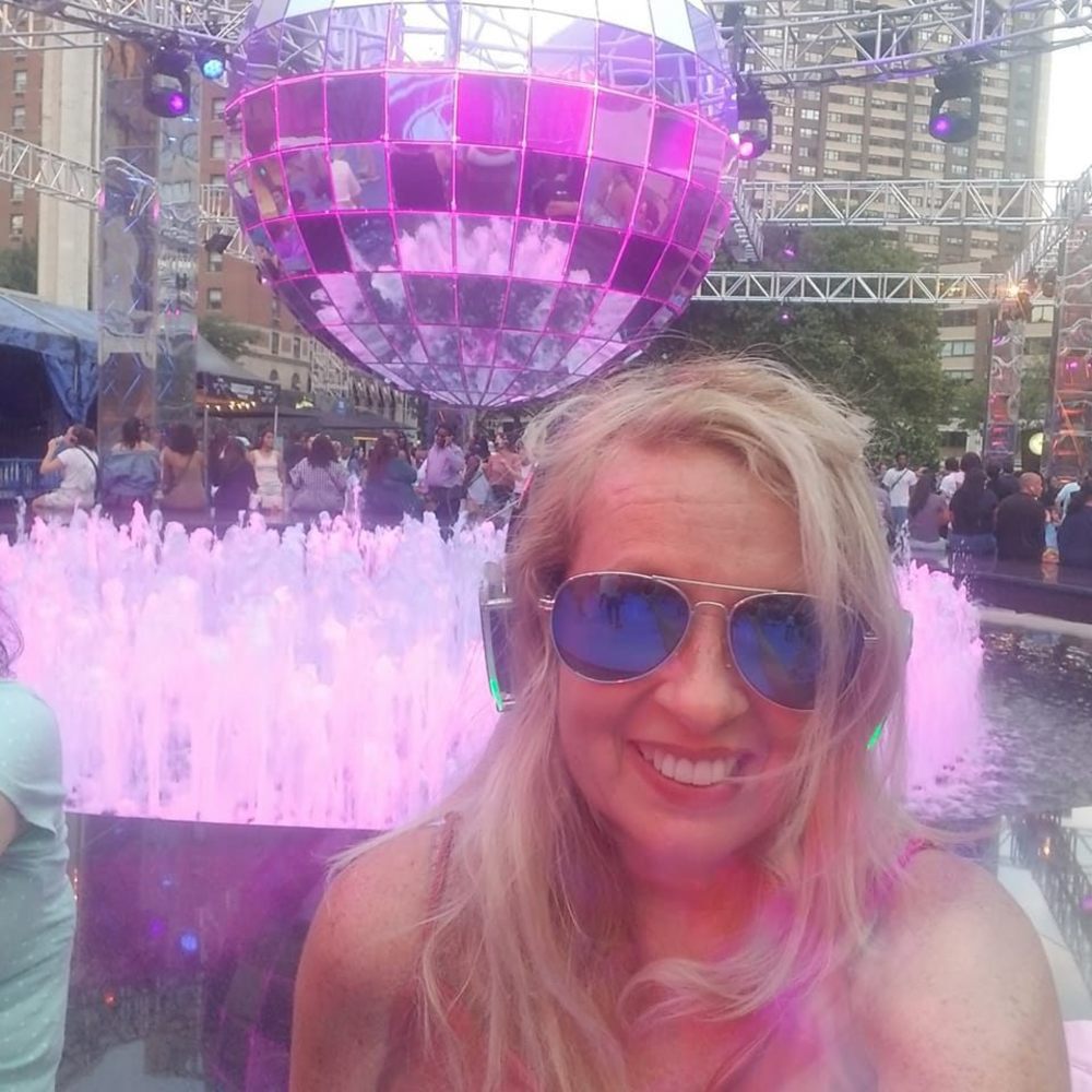 Meet your Posher, Renee
